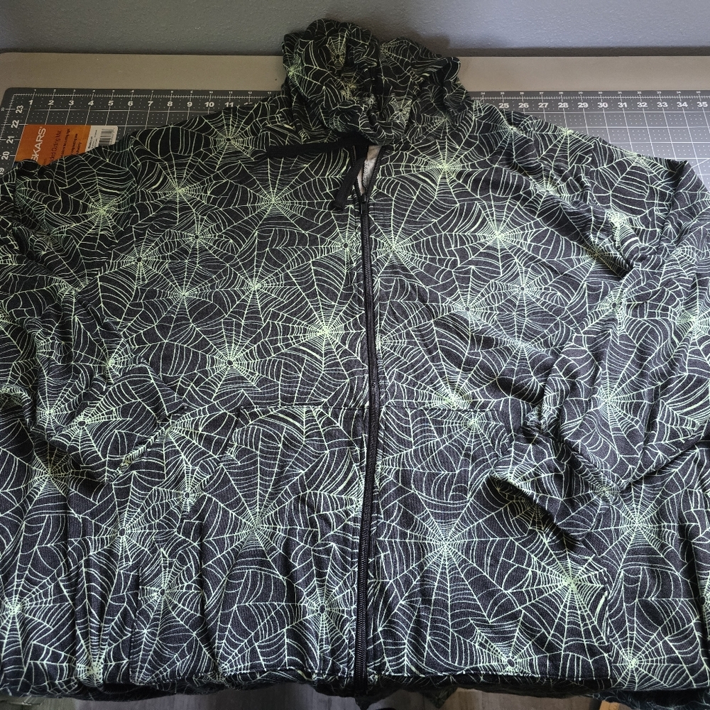 Torrid size 5/6 onesie